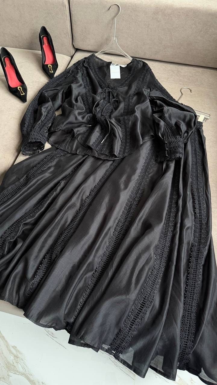 кружевное платье,платье с оборками,платье в стиле,,кружевной костюм