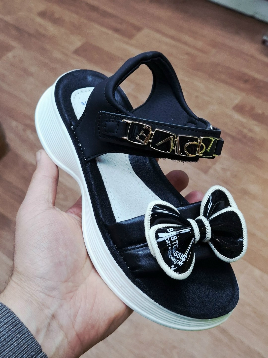 женские босоножки,,босоножки для девочек,нарядные босоножки,босоножки белые