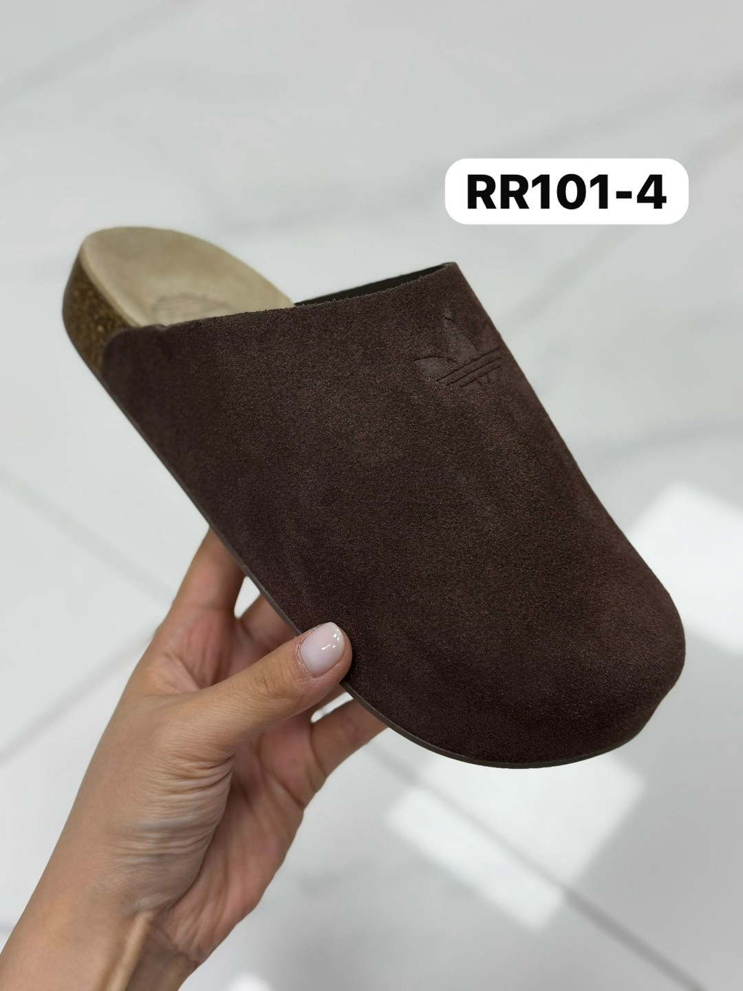 шлепанцы adidas,,замшевые тапочки,шлепанцы адидас,широкая