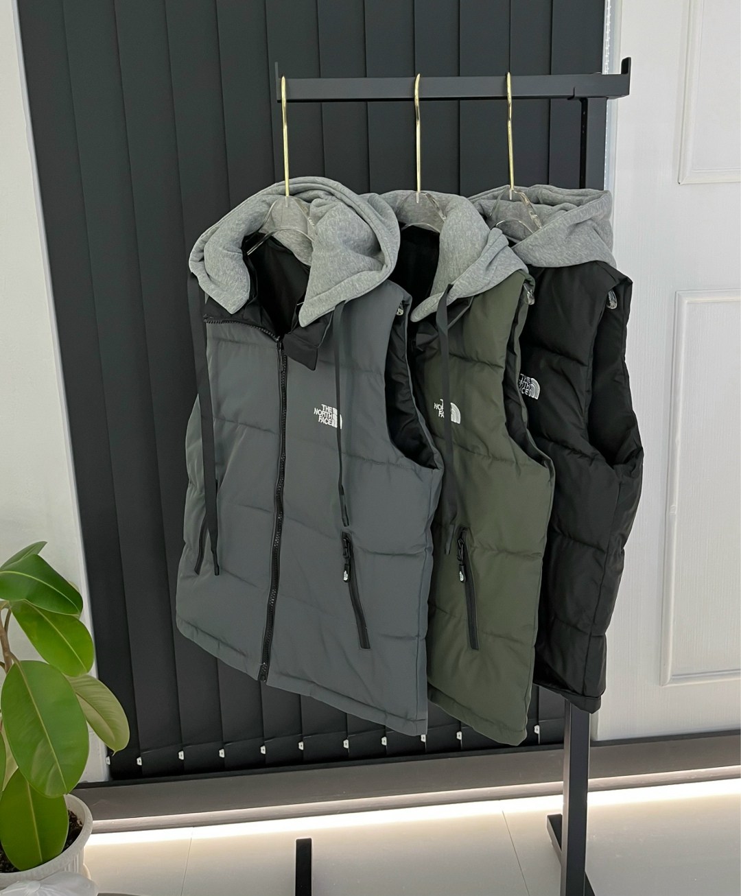 жилет утепленный the north face,жилет the north face,жилетка the north face,жилет the north face женский,серая жилетка the north face