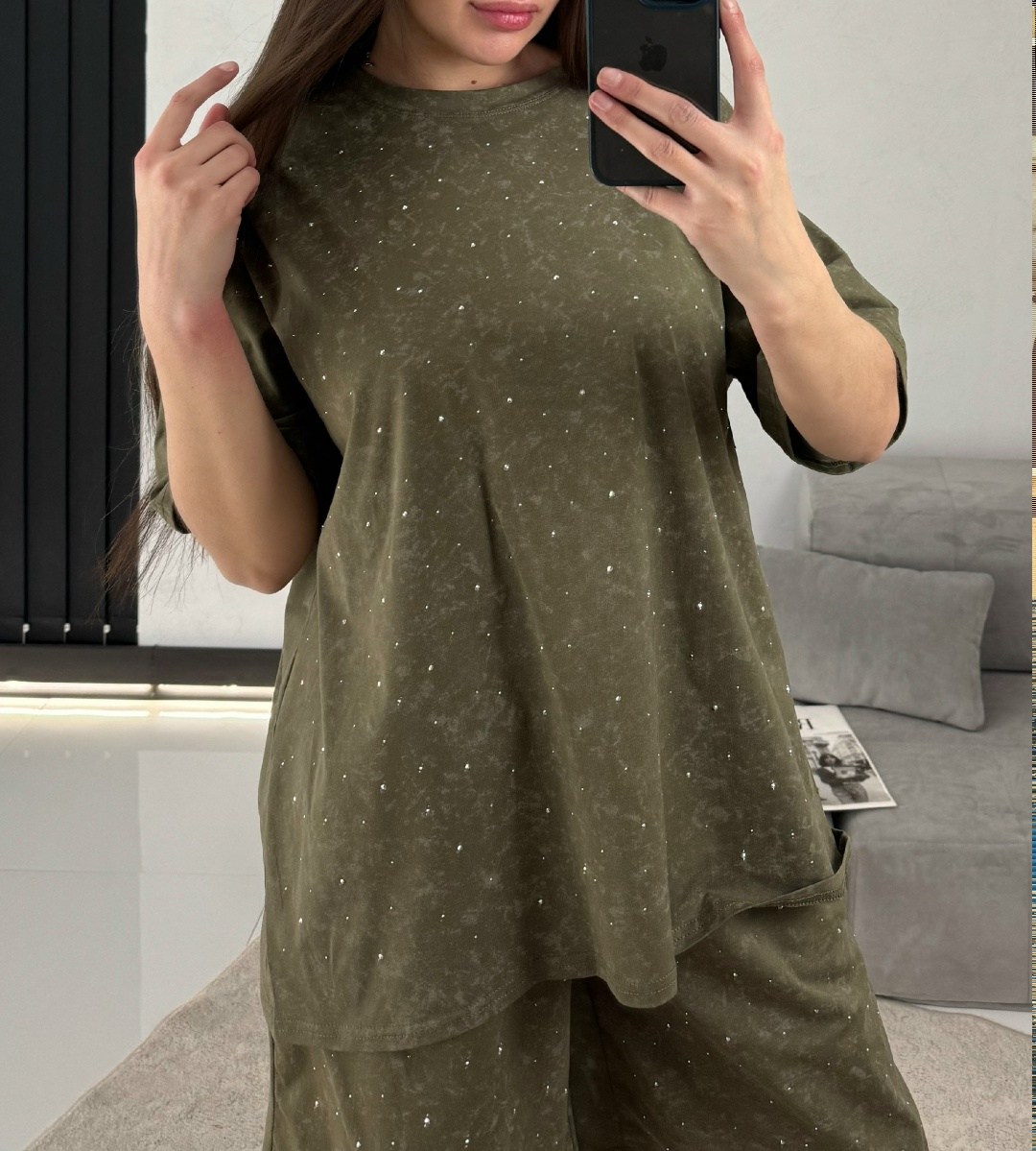 женский костюм с шортами,костюм женский,костюм с шортам,стильные костюмы,костюм трикотажный