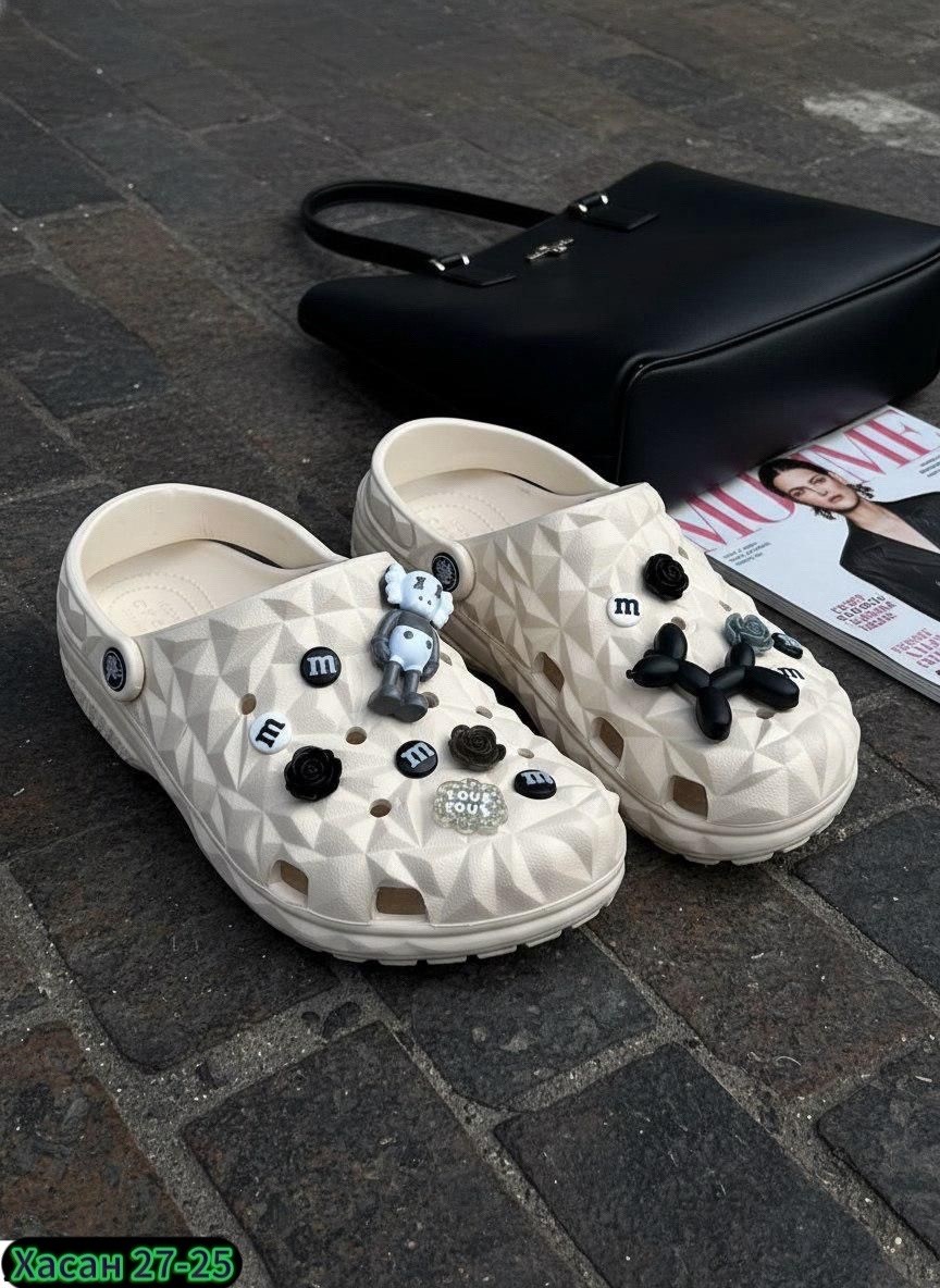 ,женские кроксы,модные кроксы,шлепанцы женские,кроксы дизайнерские
