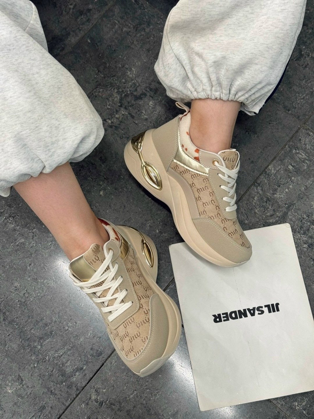 ,кроссовки женскиe,кроссовки модные,кроссовки для женщин,женские кроссовки на платформе