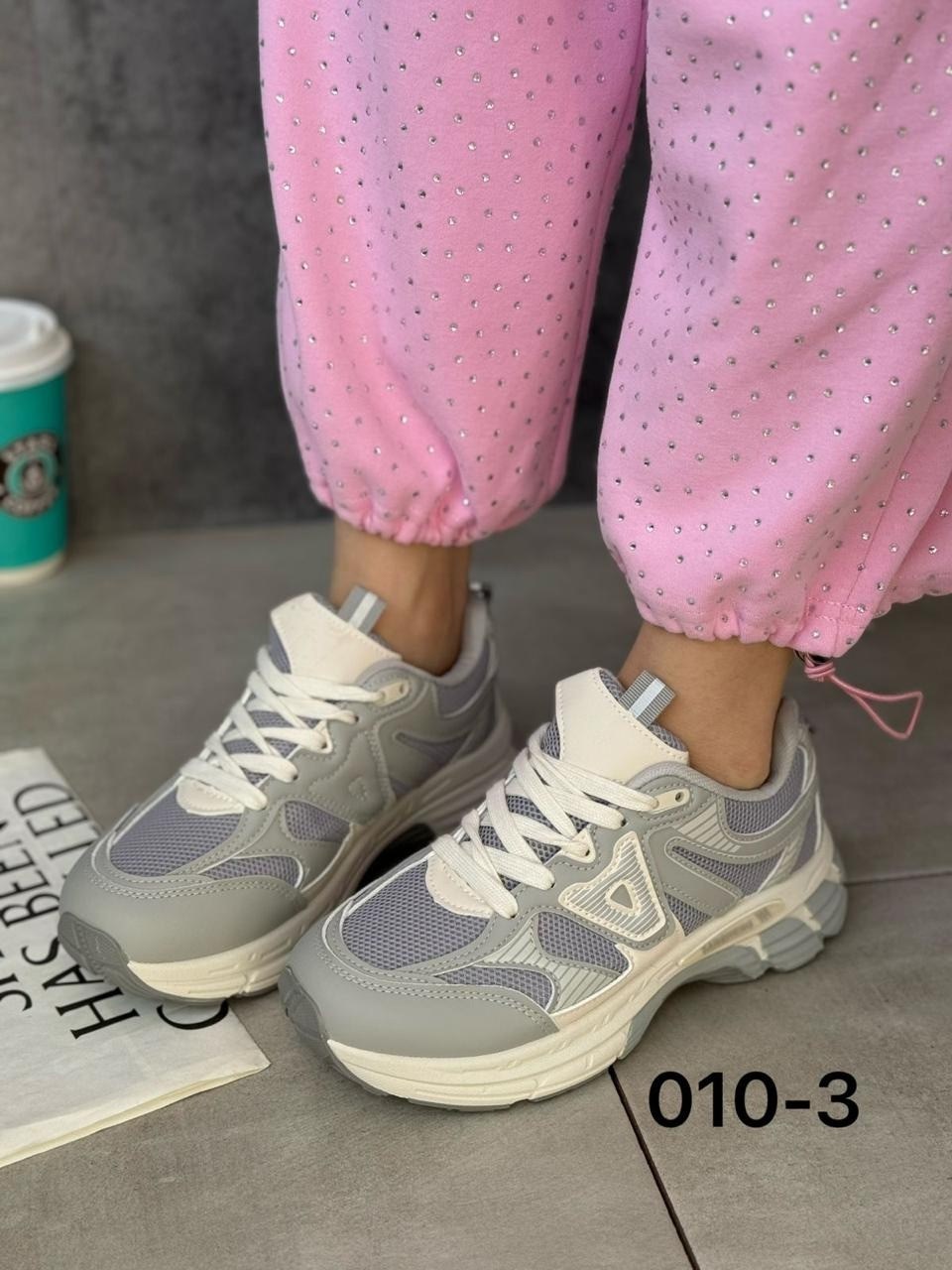 женские кроссовки,,кроссовки модные,кроссовка,кроссовки женские модные