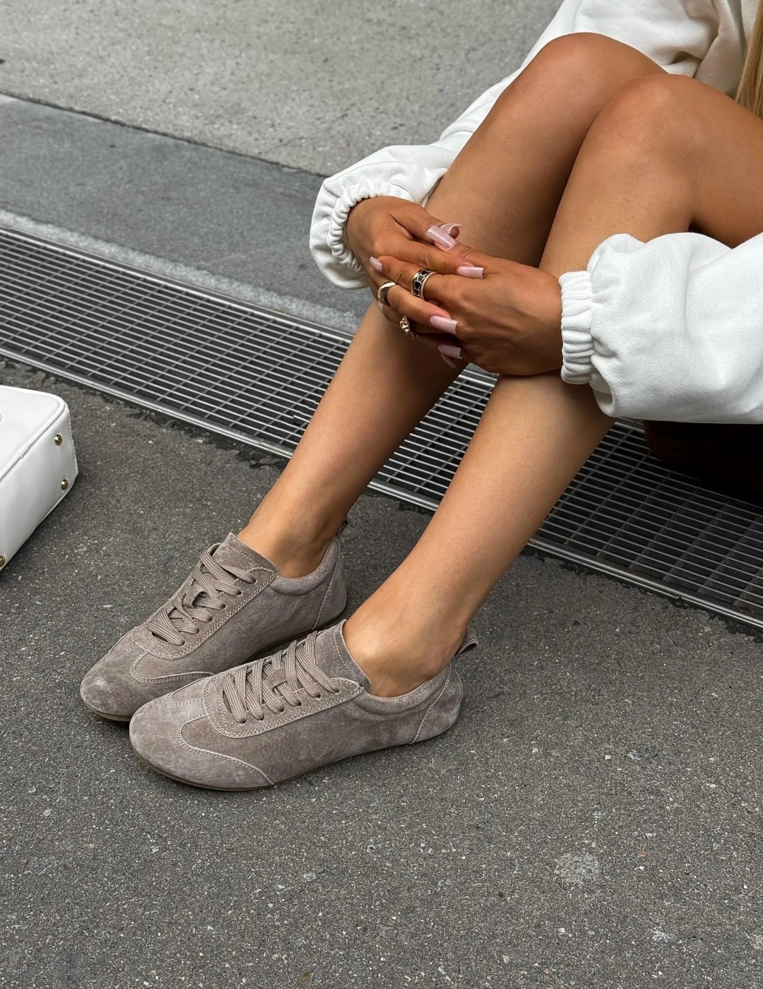 женские кроссовки,кроссовки замшевые,кеды из натуральной замши низкие осень ango shoes 314631286,женские повседневные кроссовки,кроссовки из замши