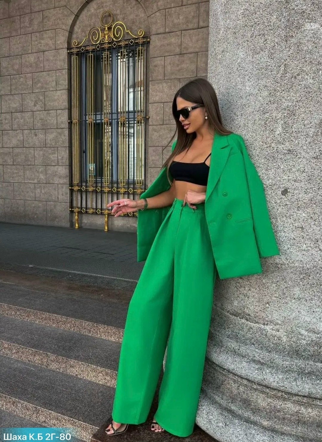 женский брючный костюм,модные брючные костюмы,костюм с брюками палаццо,стильные костюмы,зеленые брючные костюмы