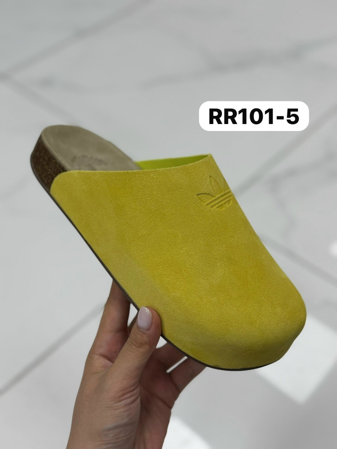 шлепанцы adidas,,замшевые тапочки,шлепанцы адидас,широкая