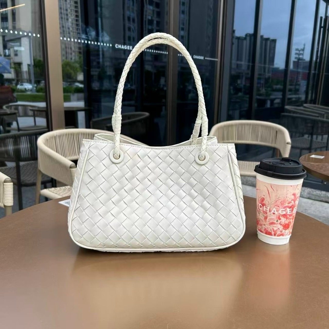 сумка bottega veneta,плетеные сумки,сумка,женская сумка,сумочки