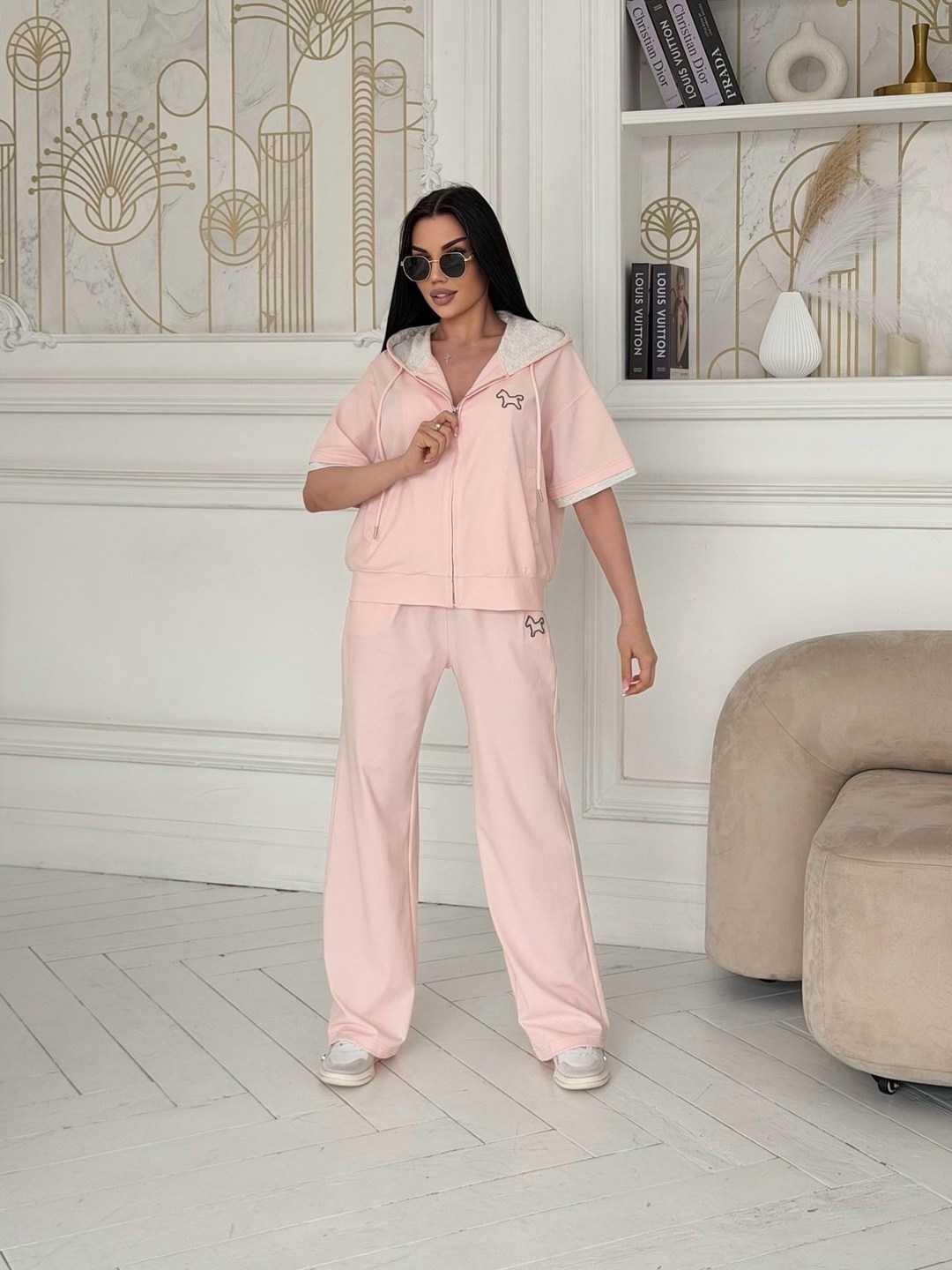 костюм женский,женский спортивный костюм,спортивный костюм,стильные женские костюмы,велюровый костюм