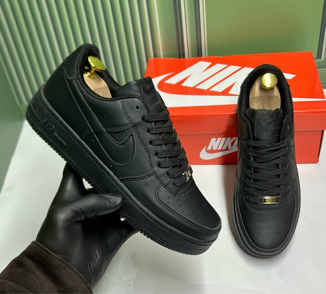 кроссовки nike air force 1 low black,кроссовки nike air force 1,nike air force 1 low black,кроссовки черные nike air force 1 зимние,кроссовки мужские nike air force 1 черные