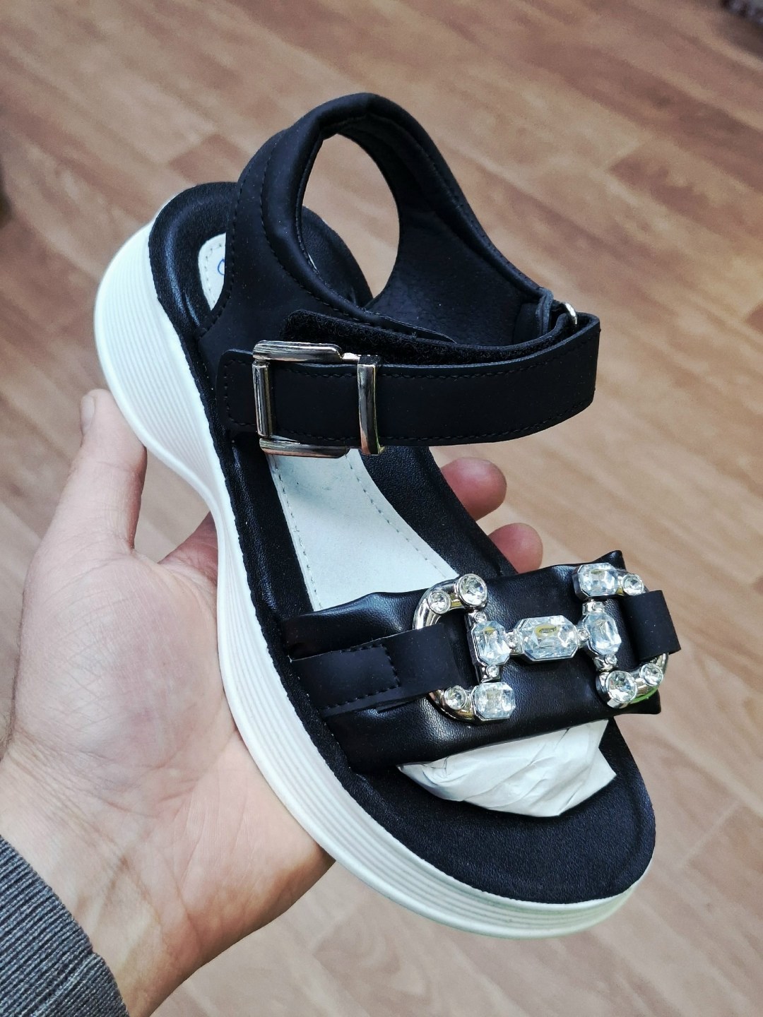 женские босоножки,,босоножки для девочек,нарядные босоножки,босоножки белые