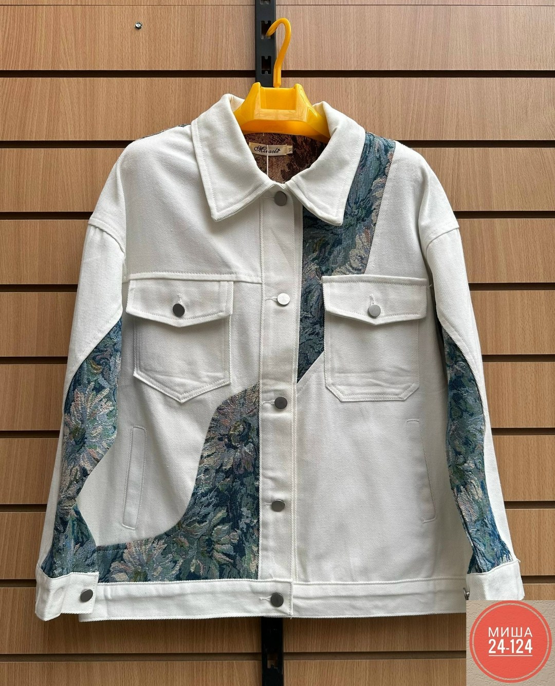 джинсовая куртка,женская джинсовая куртка,куртка с принтом джинсовая,куртка с принтом,женская куртка