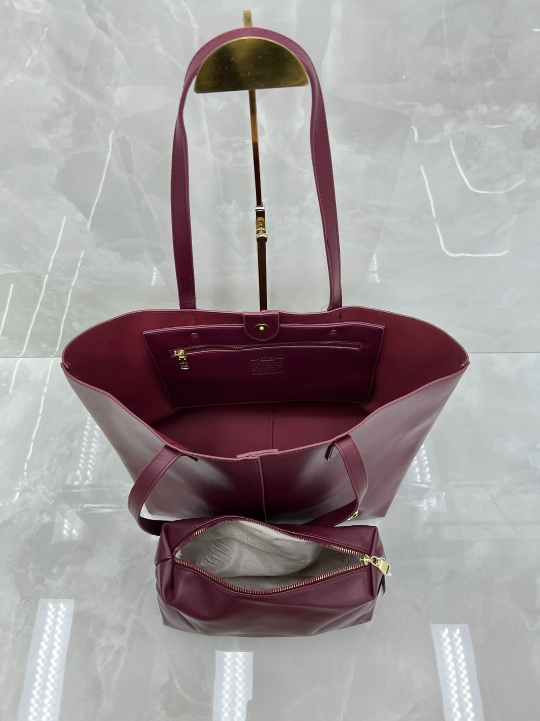 Женская одежда