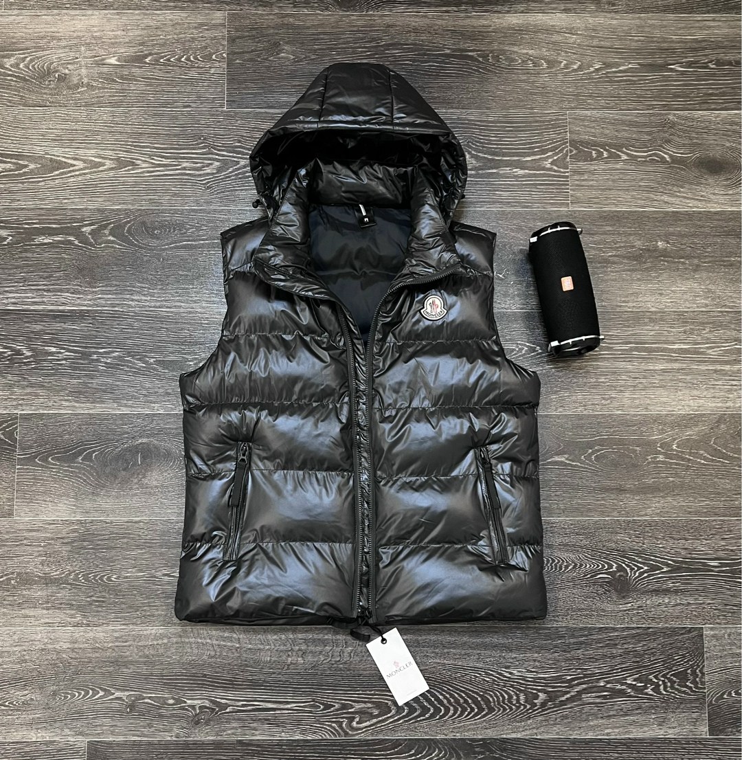 жилетка moncler,жилет moncler,moncler мужской жилет,жилетка безрукавка мужская,жилетка мужская