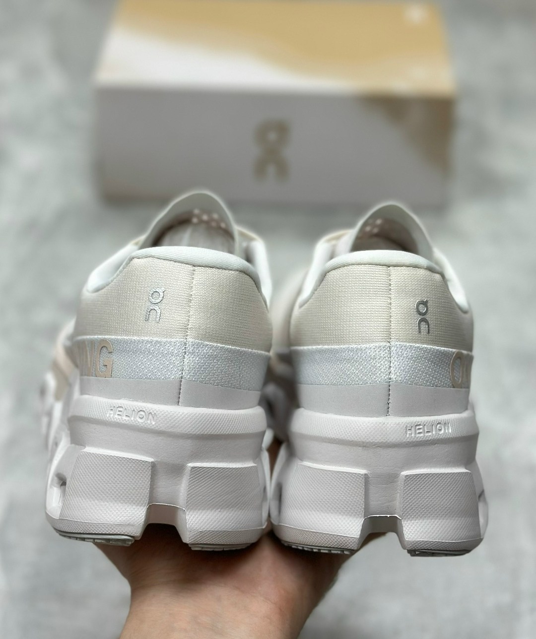 кроссовки on cloudmonster,женские кроссовки,кроссовки on,повседневные кроссовки,кроссовки cпортивные