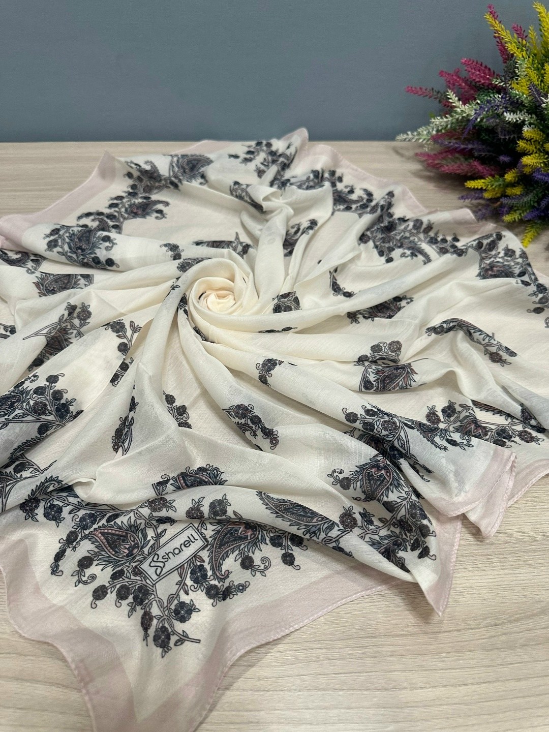 женские платки,платок,платки шелковые,шарфы для женщин,платки большие