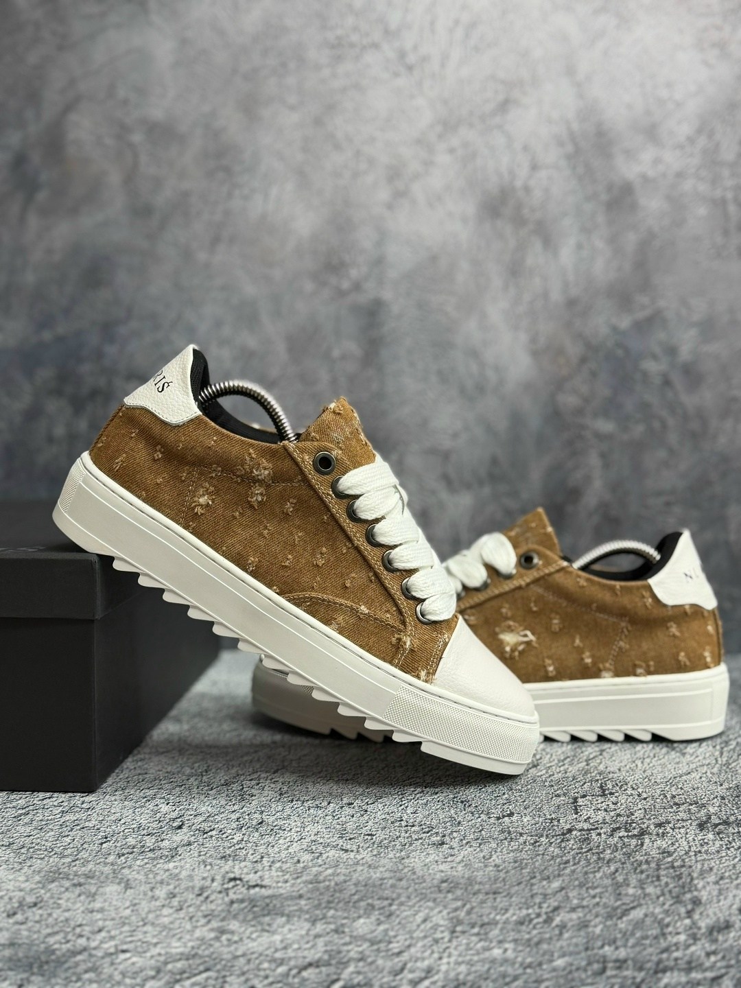 ,луи виттон кроссовки женские зимние,кеды louis vuitton,кроссовки женские louis vuitton,луи виттон кеды