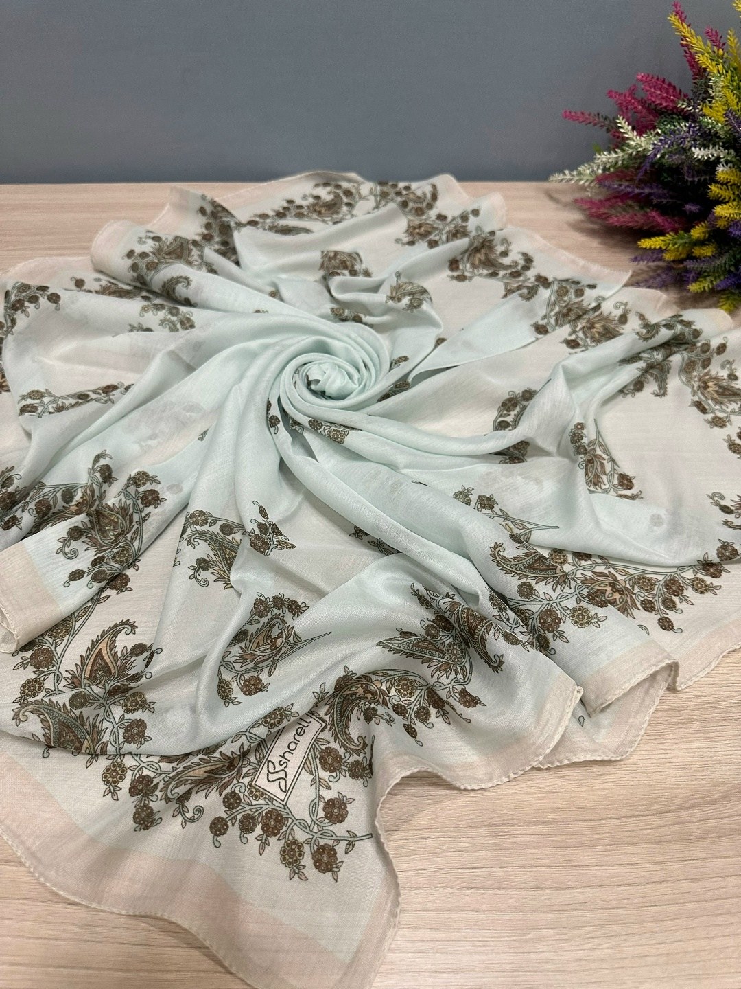 женские платки,платок,платки шелковые,шарфы для женщин,платки большие