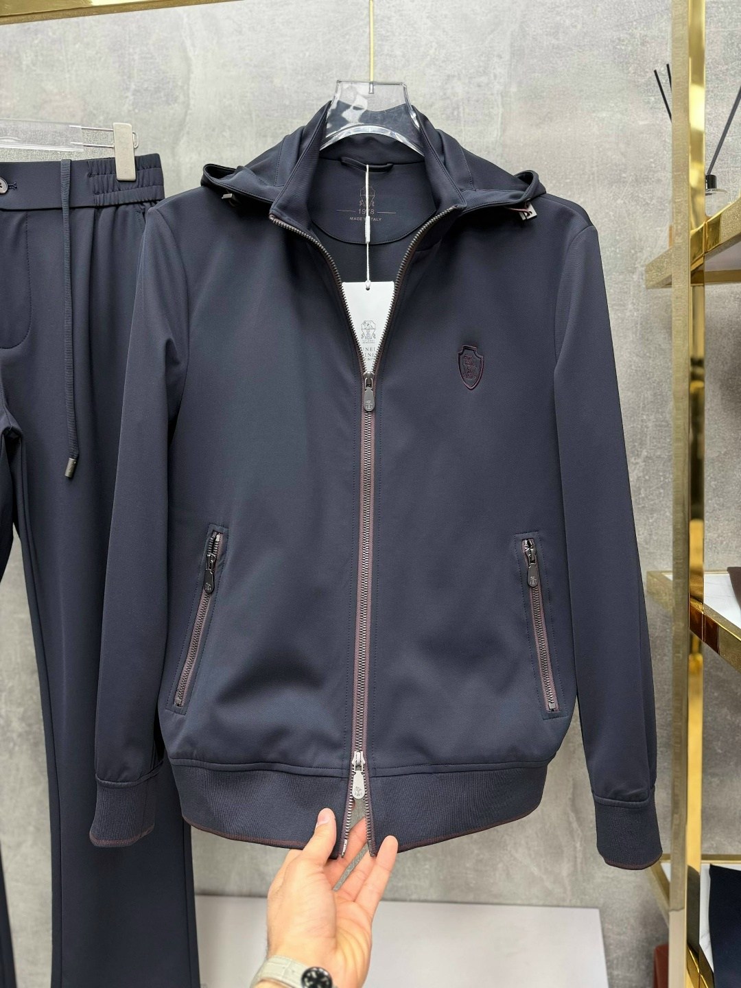 спортивный костюм brunello cucinelli,спортивный костюм мужской stefano ricci,спортивный костюм мужской,спортивный костюм stefano ricci,спортивный костюм