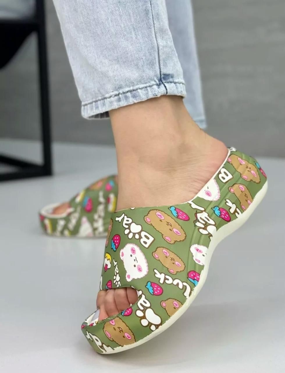 ,шлепанцы женские,летние тапочки,домашние тапочки,популярные тапочки