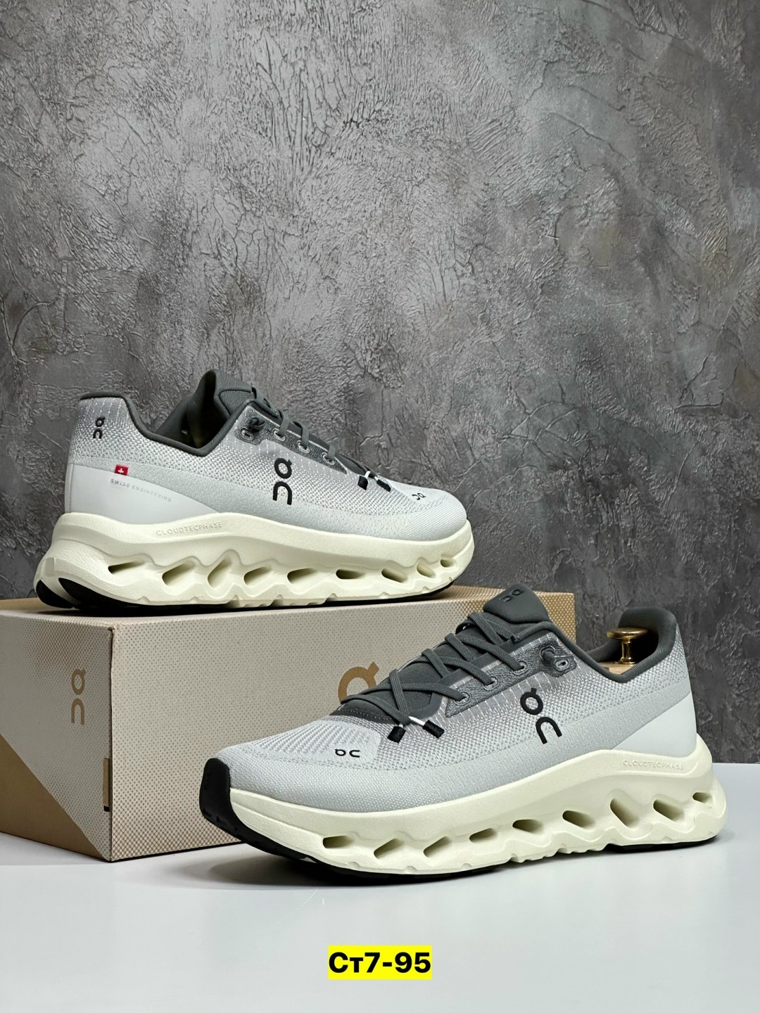 ,кроссовки,российские кроссовки,женские кроссовки,оригинальные кроссовки