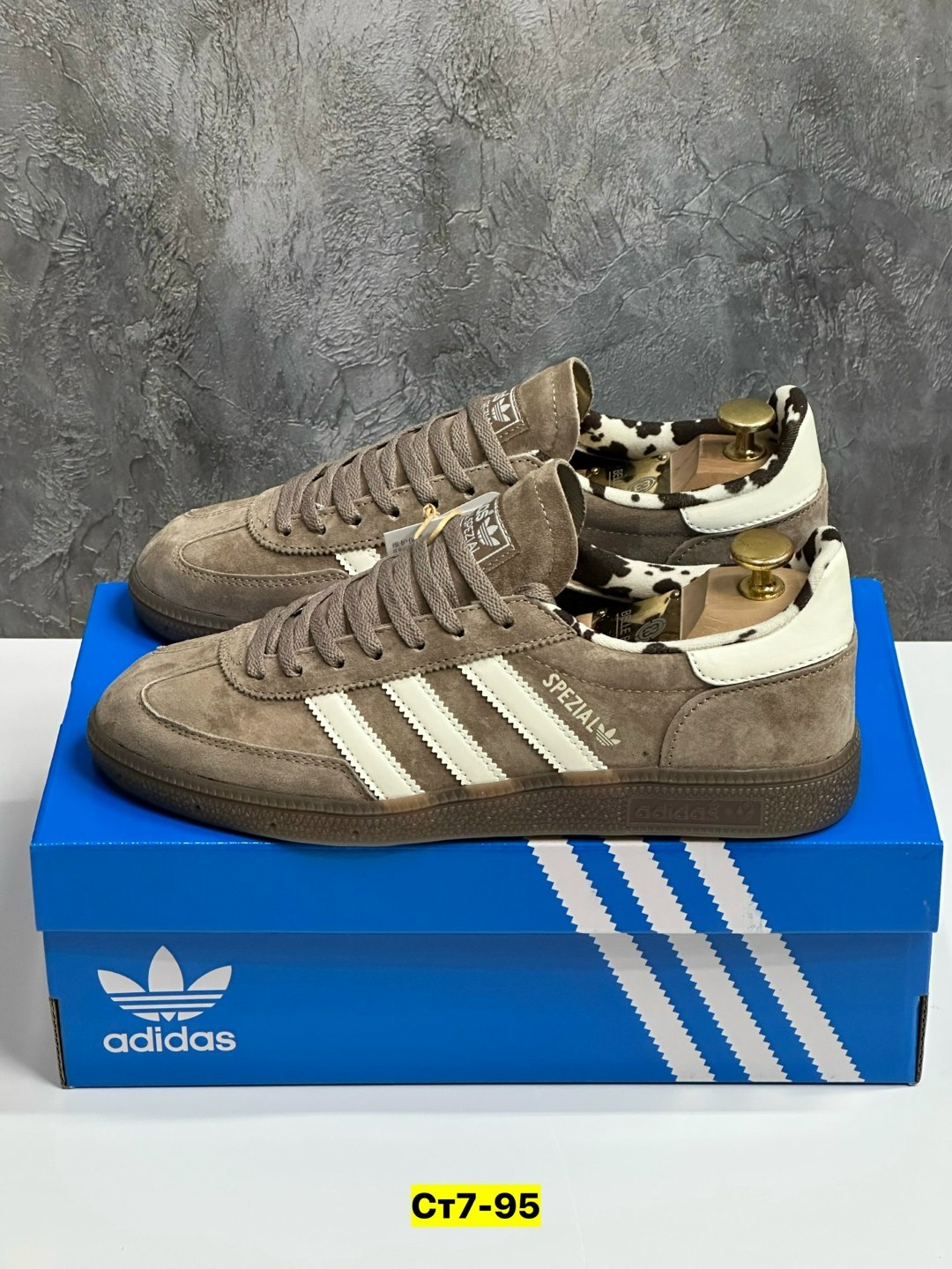 кроссовки adidas spezial,кроссовки adidas originals handball spezial,кроссовки adidas handball spezial,кеды adidas spezial,кроссовки adidas