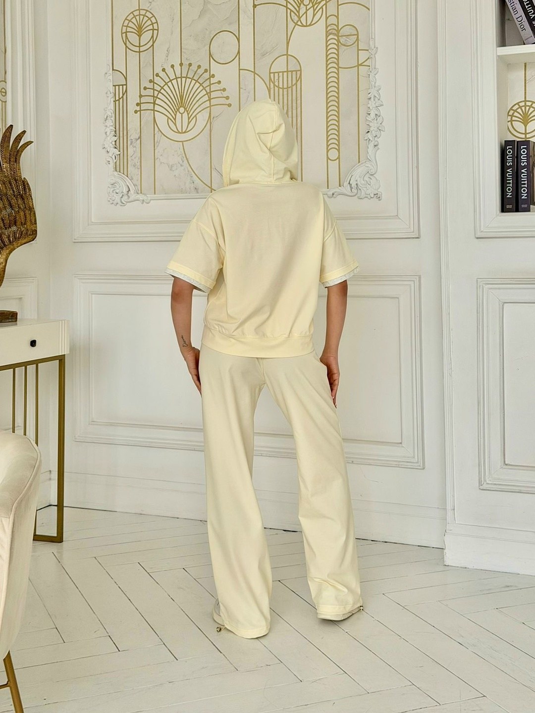 стильные костюмы,женские костюмы,костюм спортивный,костюм спортивный женский,