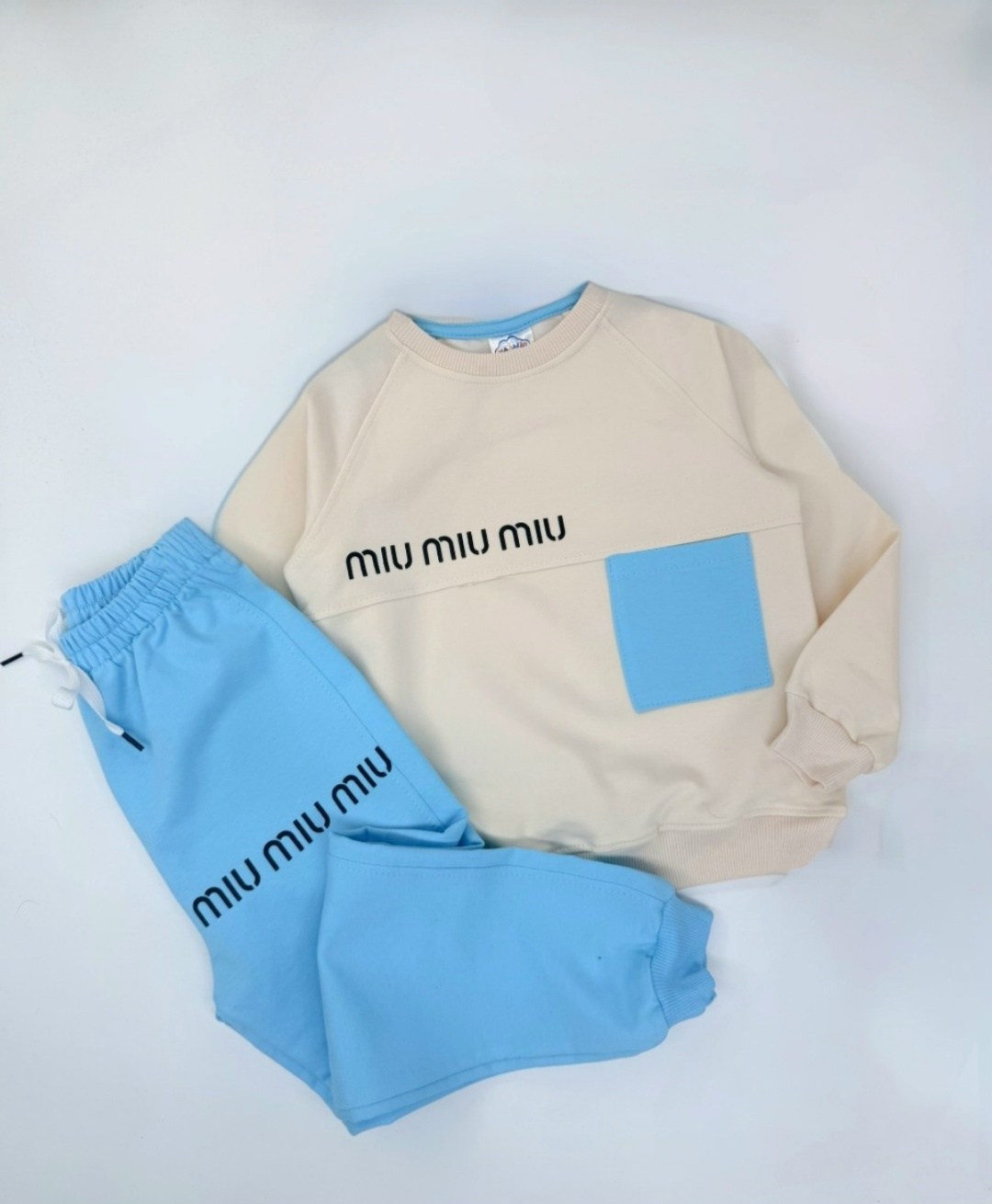 спортивные костюмы,детский костюм свитшот и брюки,cпортивный костюм для малыша,комплект свитшот,комплект одежды