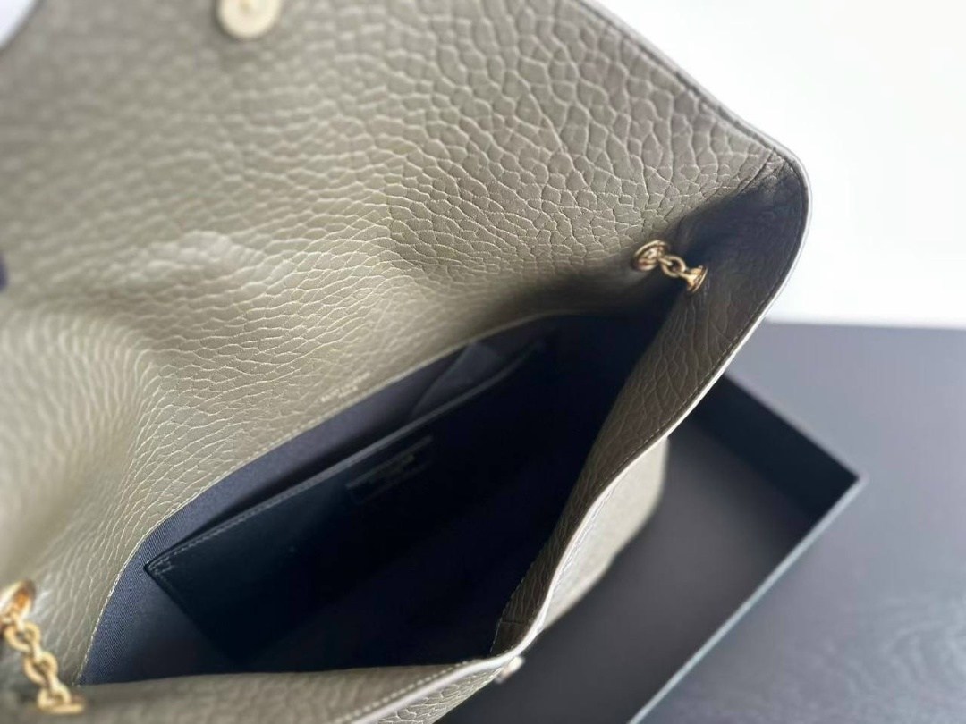 сумка женская yves saint laurent,yves saint laurent сумка,сумка saint laurent,клатч saint laurent,большой кожаный клатч ysl envelope pouch saint laurent цвет black