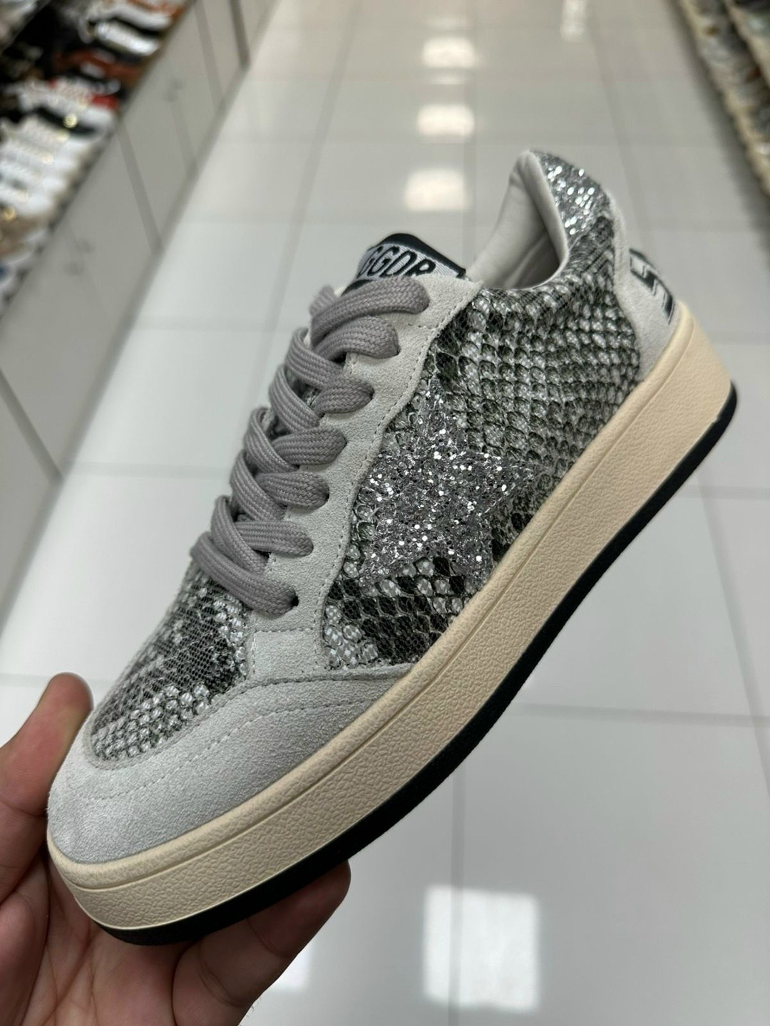 , женская,кроссовки golden goose,обуви,кроссовки