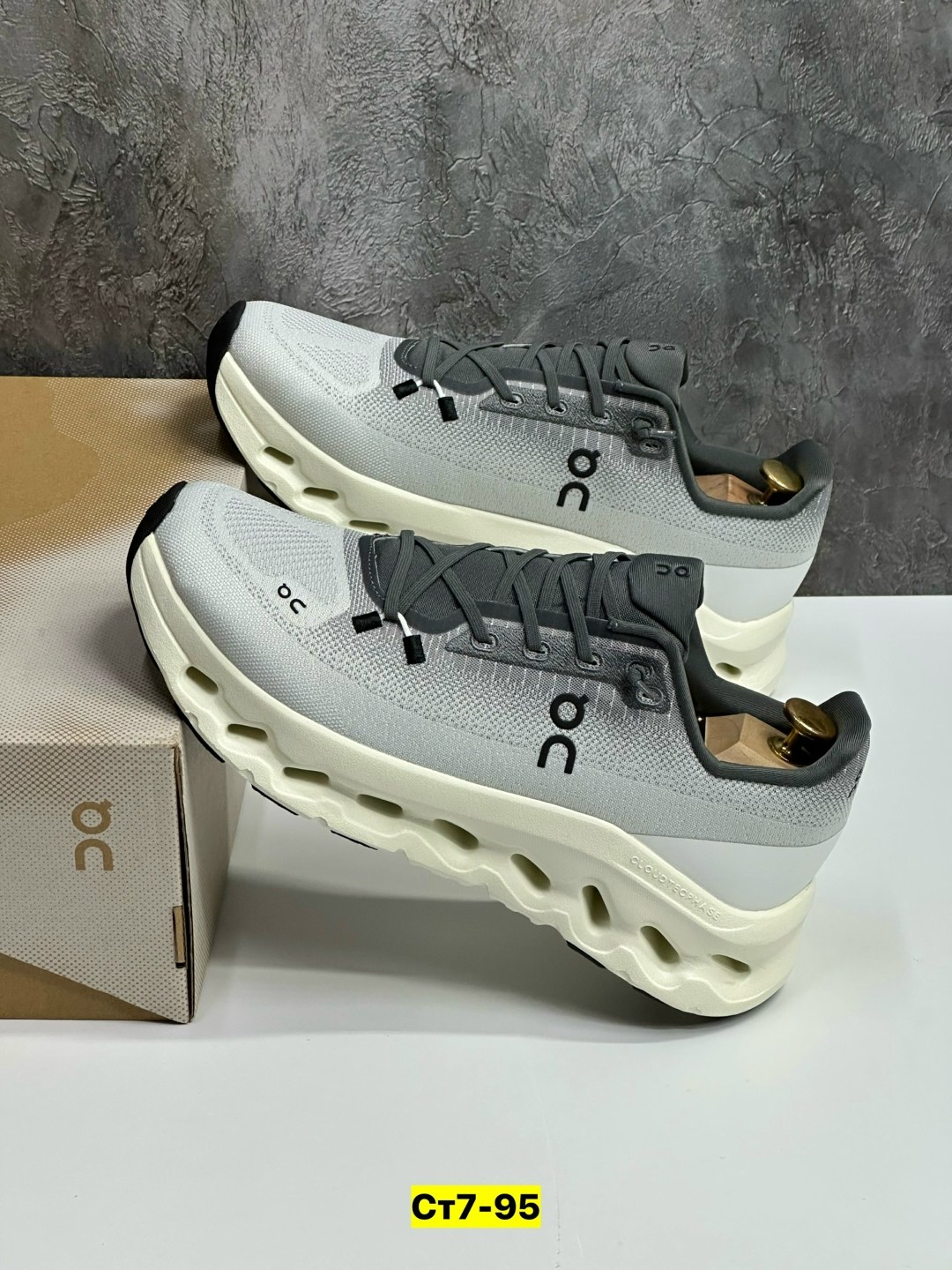 ,кроссовки,российские кроссовки,женские кроссовки,оригинальные кроссовки