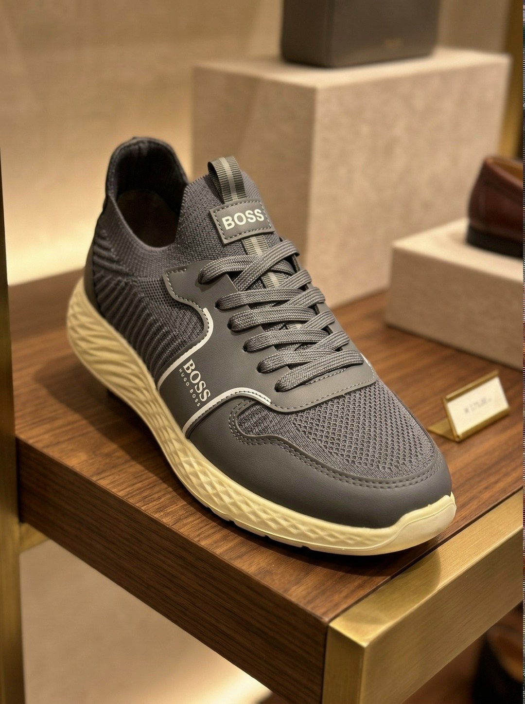 кроссовки boss,,кроссовки мужские boss,кроссовка мужской,кроссовки босс