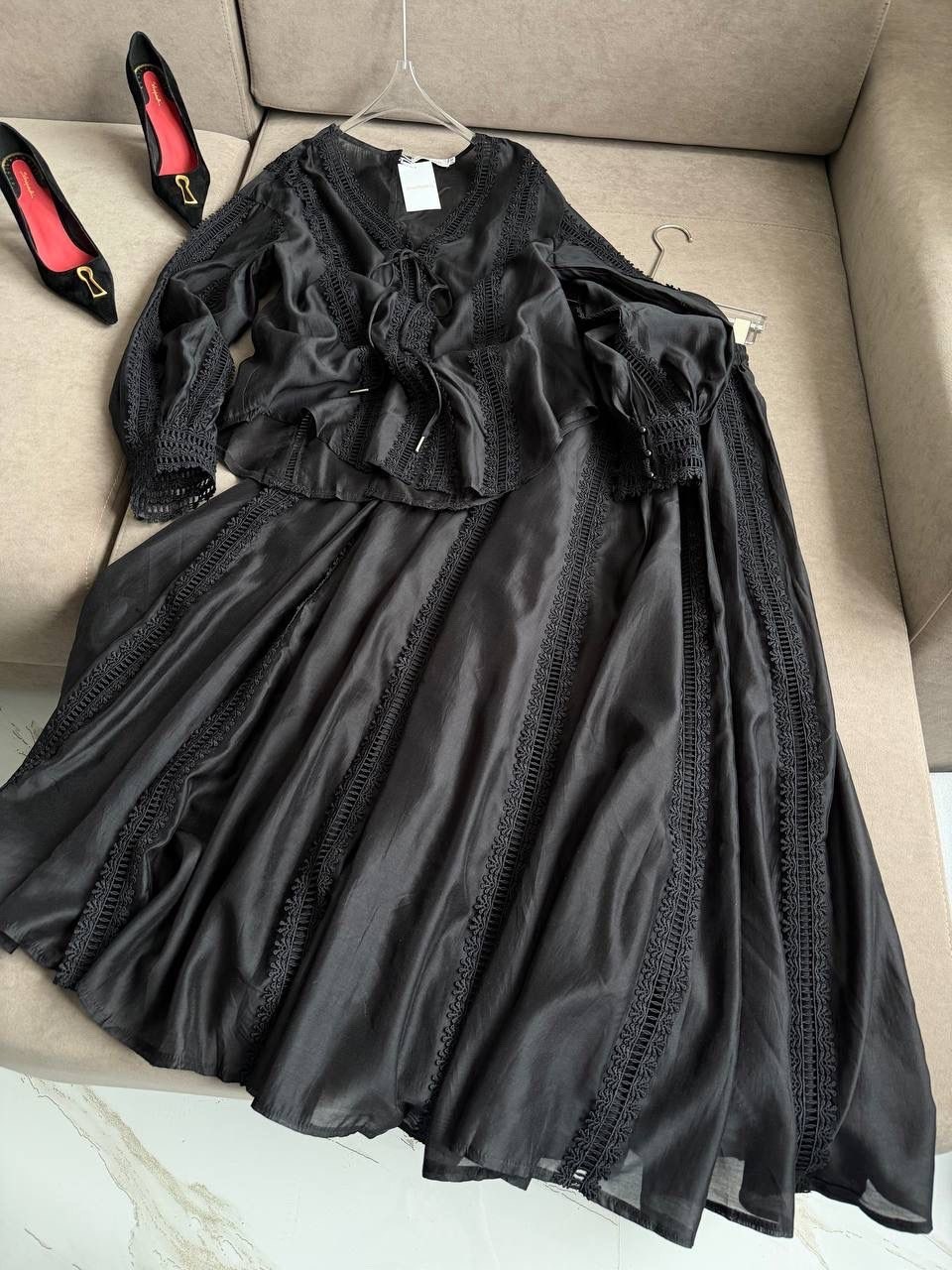 кружевное платье,платье с оборками,платье в стиле,,кружевной костюм