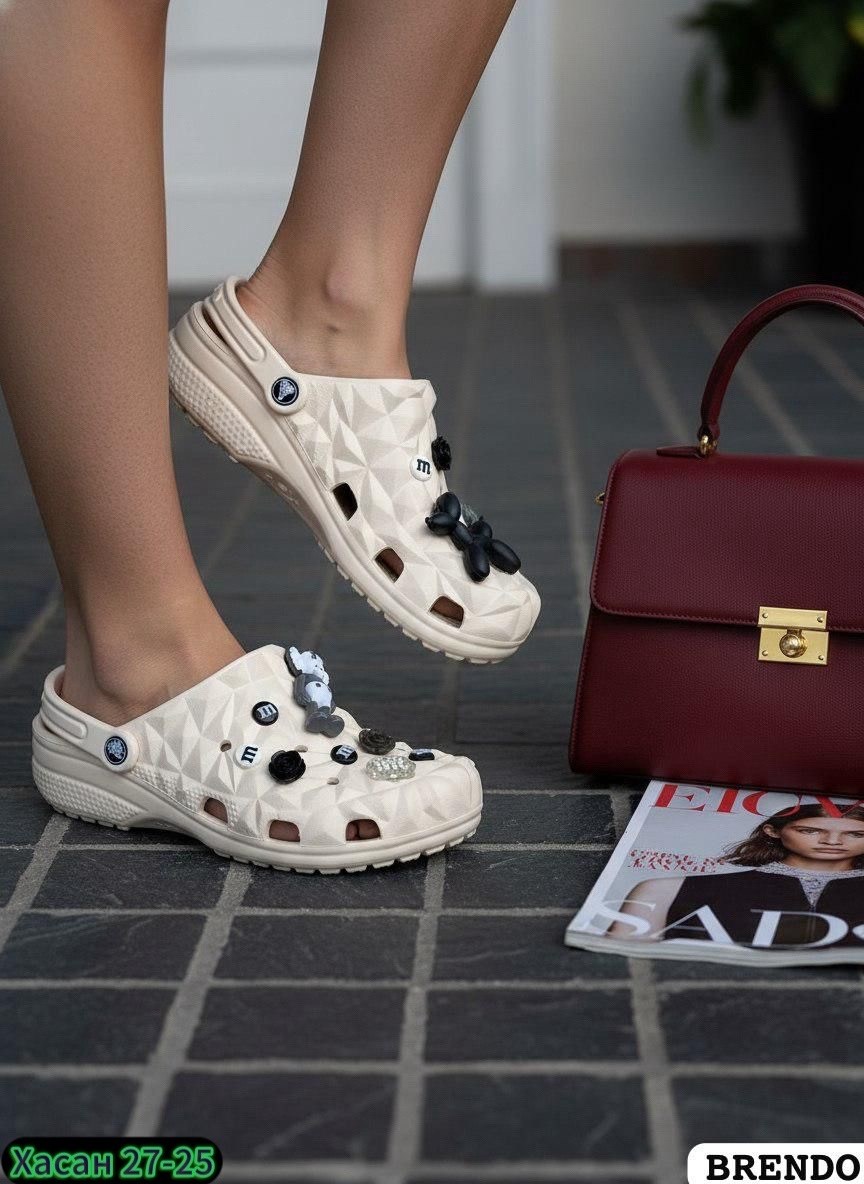 ,женские кроксы,модные кроксы,шлепанцы женские,кроксы дизайнерские