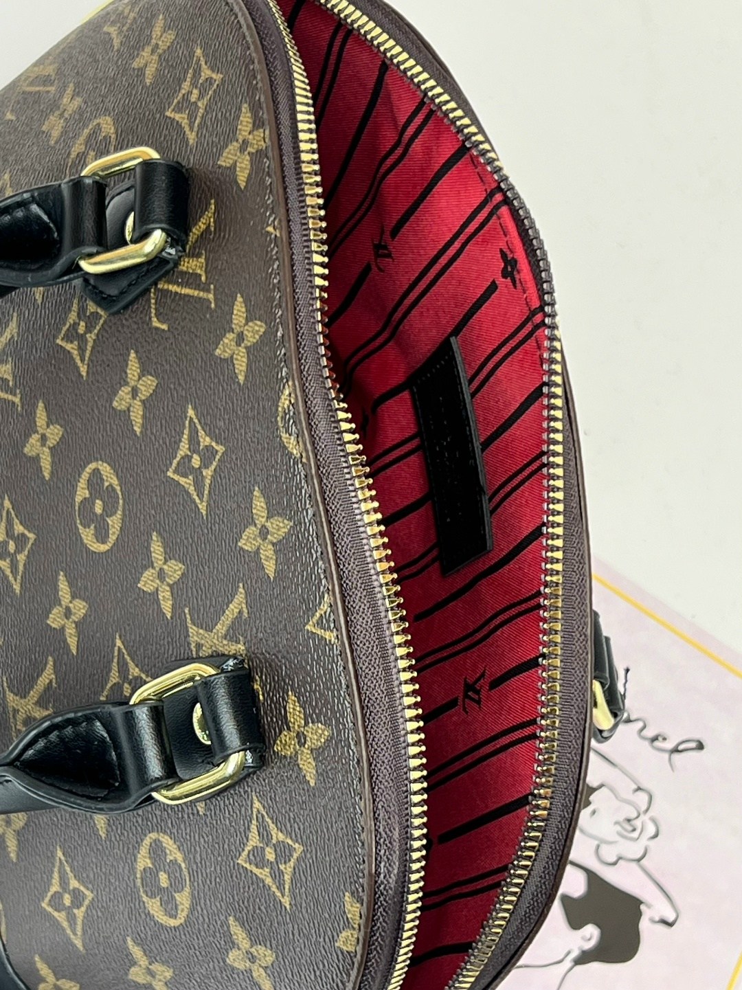 сумка женская louis vuitton,louis vuitton сумка,сумки брендовая,женская сумка,стильная сумка