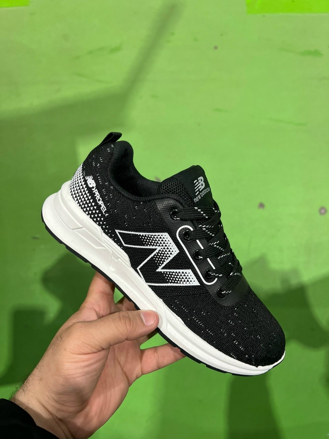 женские кроссовки,кроссовка,кроссовки модные,стильные кроссовки,кроссовки