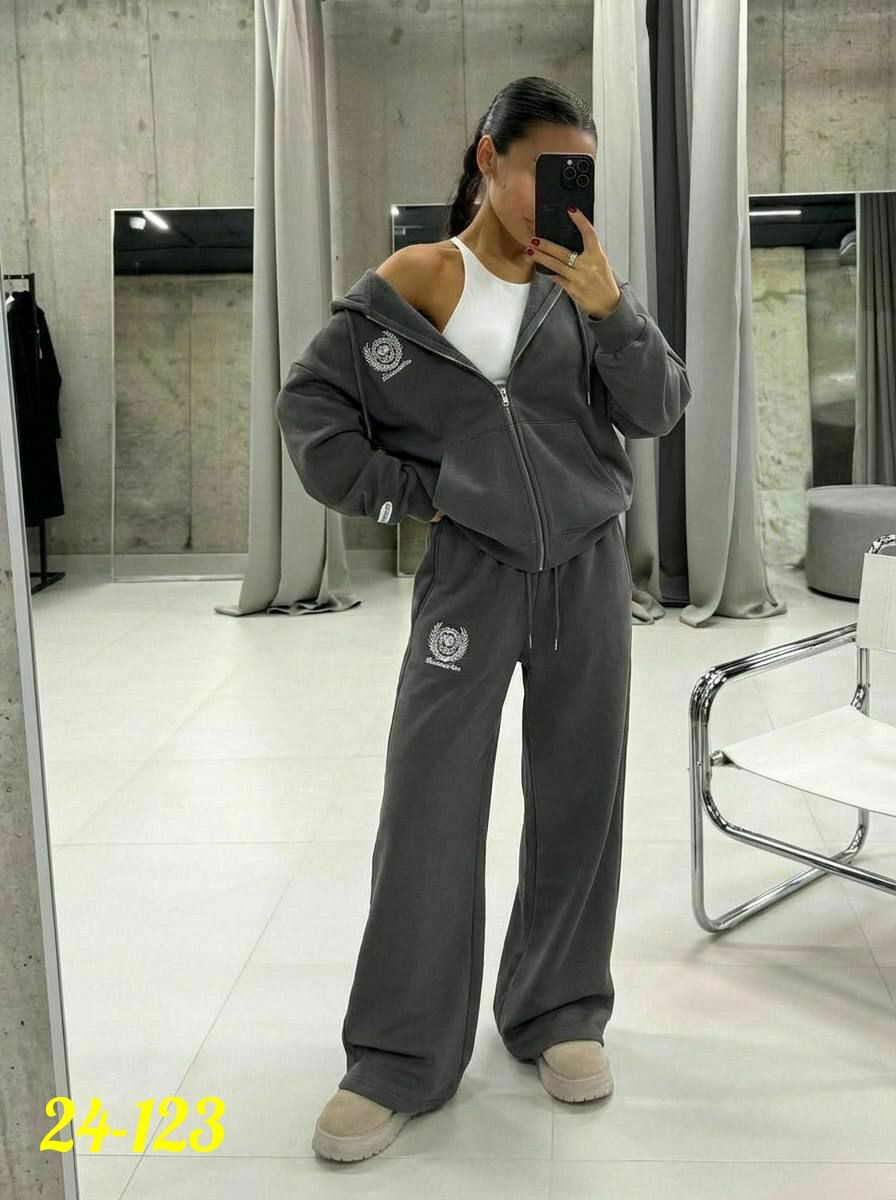 cпортивный костюм женский на флисе,спортивные костюмы женские,костюм спортивные женские костюмы,костюм спортивный,женский костюм на флисе