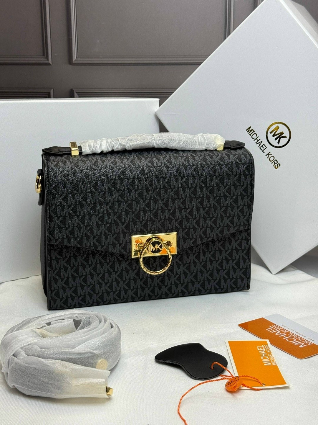 сумка michael kors,сумка женская кросс-боди michael kors,женская cумка michael kors,michael kors сумка на плечо кросс-боди,сумка