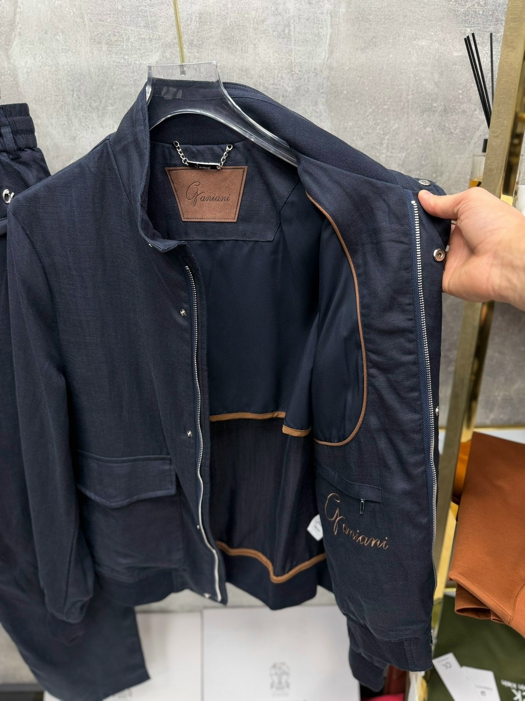 спортивный костюм brunello cucinelli,прогулочный костюм brunello cucinelli,костюм brunello cucinelli,костюм kiton,мужская мода
