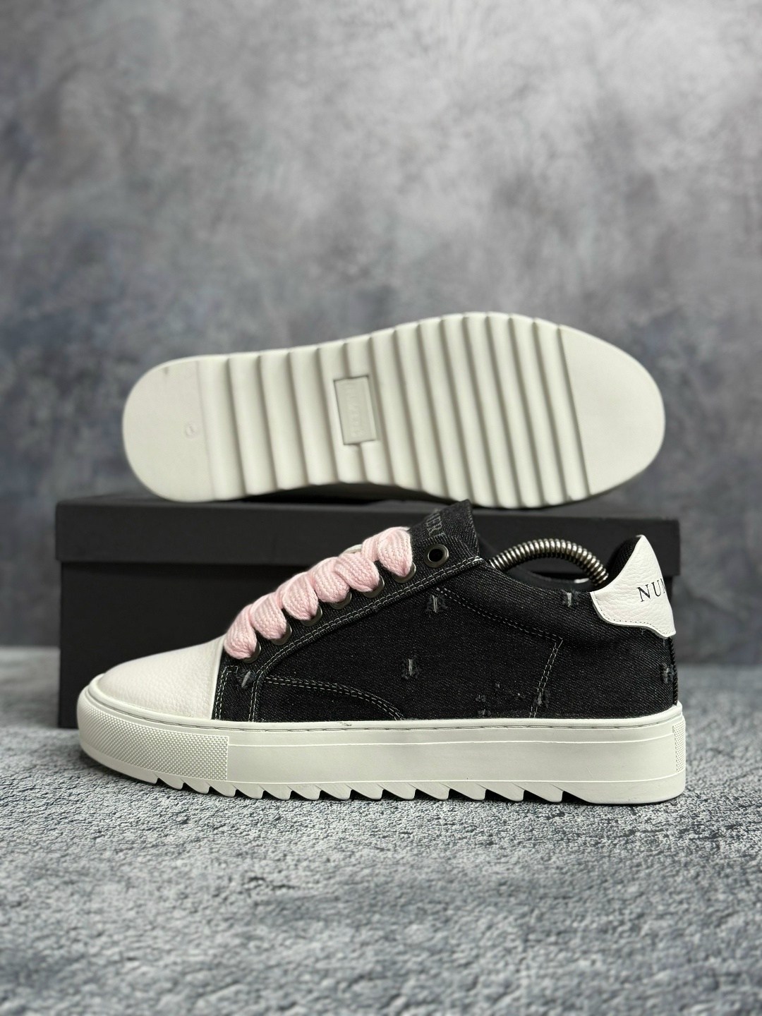 ,кроссовки женскиe,кроссовки кеды,женская ,кроссовки модные