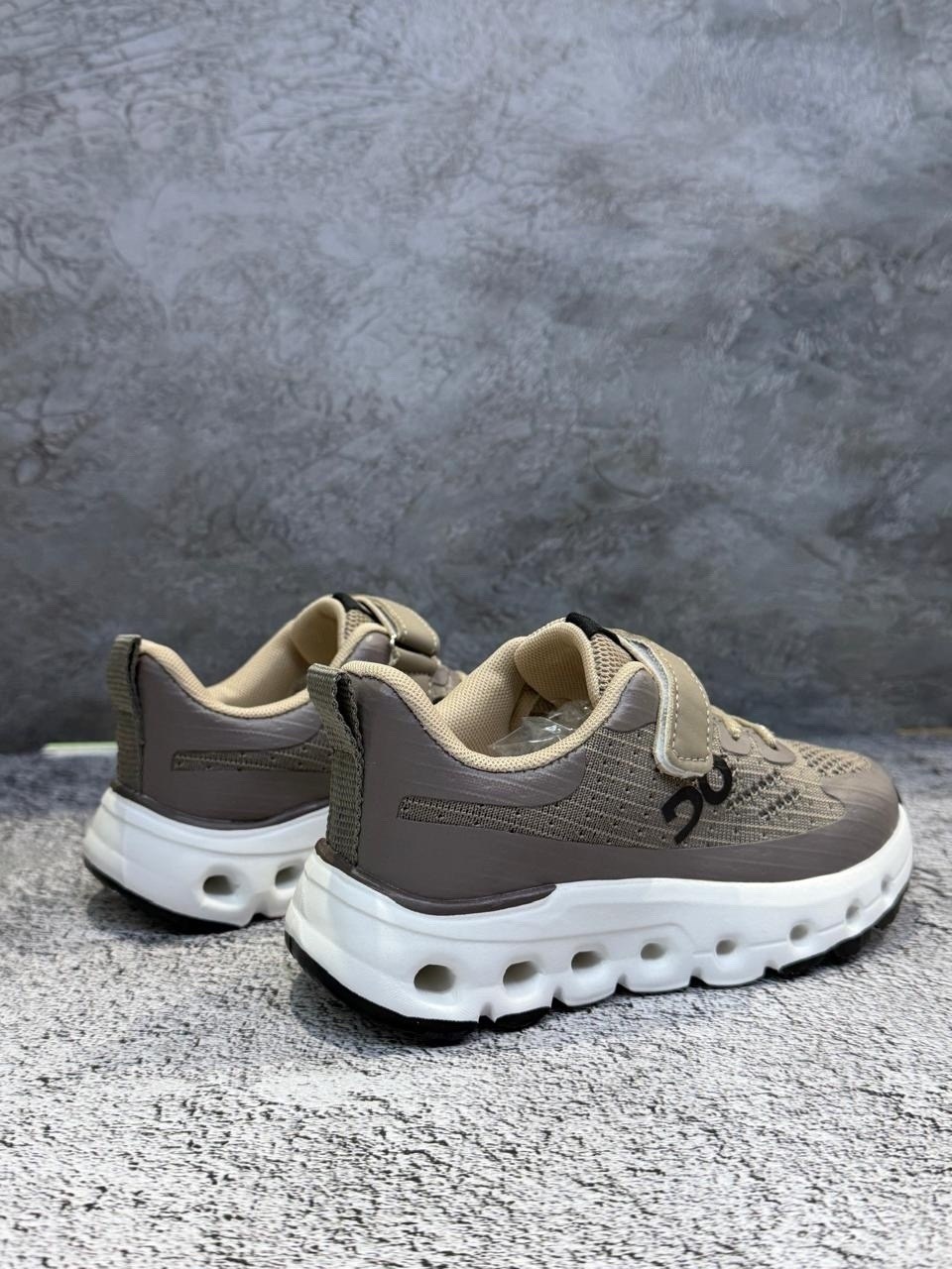 розовые кроссовки детские,детские кроссовки,кроссовка детская,кроссовки,кроссовки на девочку