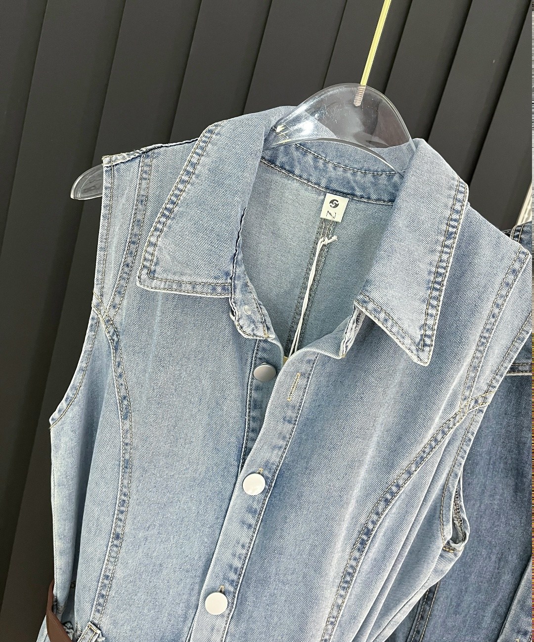 джинсовые комбинезоны,джинсовое платье,комбинезон женский джинсовый,джинсовые сарафаны,комбинезон джинс