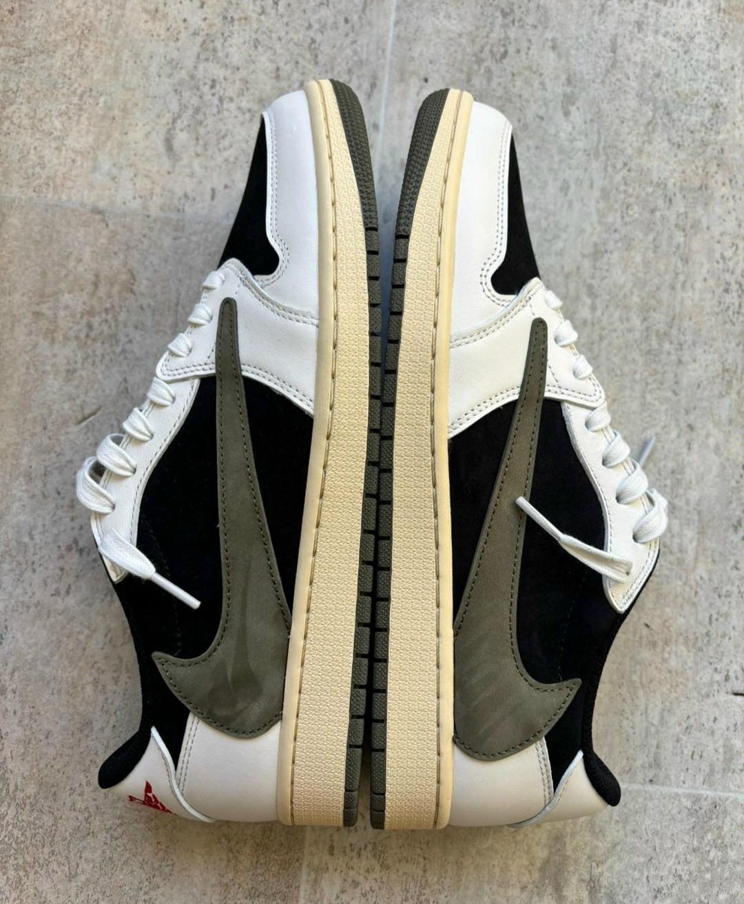 кроссовки nike air jordan low travis scott og «olive»,кроссовки nike air jordan 1 low travis scott,air jordan 1 low travis scott,nike air jordan 1 low x travis scott,nike air jordan 1 low travis scott