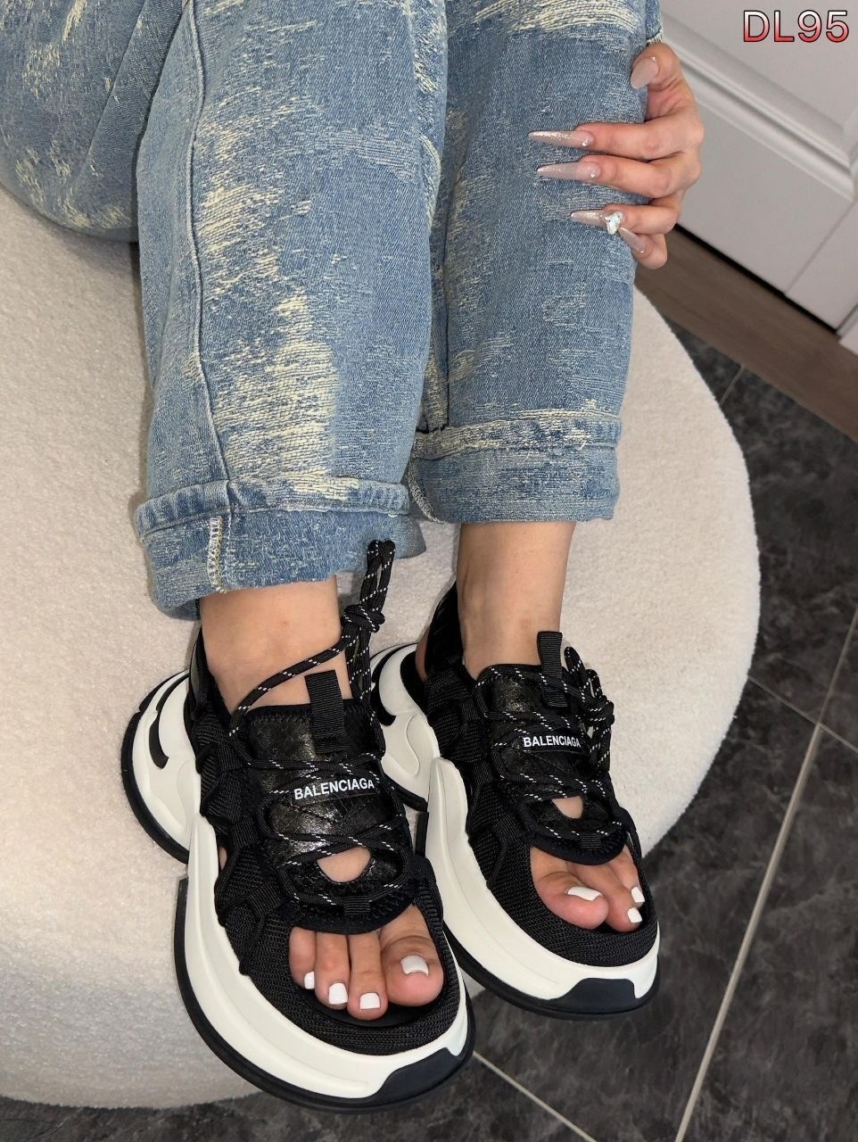 кроссовки женские balenciaga,кроссовки balenciaga,кроссовки balenciaga balenciaga кроссовки,кроссовки спортивные balenciaga,кроссовки balenciaga на шнуровке