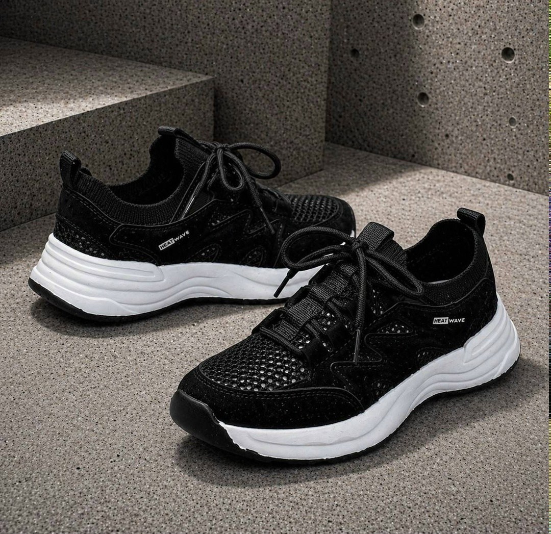 ,кроссовки женскиe,черные кроссовки,повседневные кроссовки,кроссовки для женщин