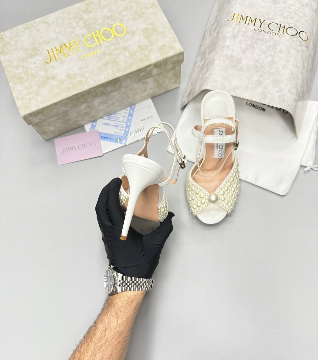 босоножки джимми чу с жемчугом,босоножки jimmy choo,,босоножки с жемчугом на каблуке,босоножки свадебные с бусинами
