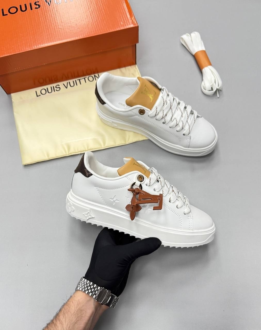 кроссовки женские louis vuitton,кеды луи виттон женские,,кроссовки и кеды луи виттон,луи виттон кеды женские белые