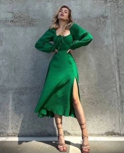 платье изумрудное,платье зеленое,стильное платье,платье модное,платье женское зеленое