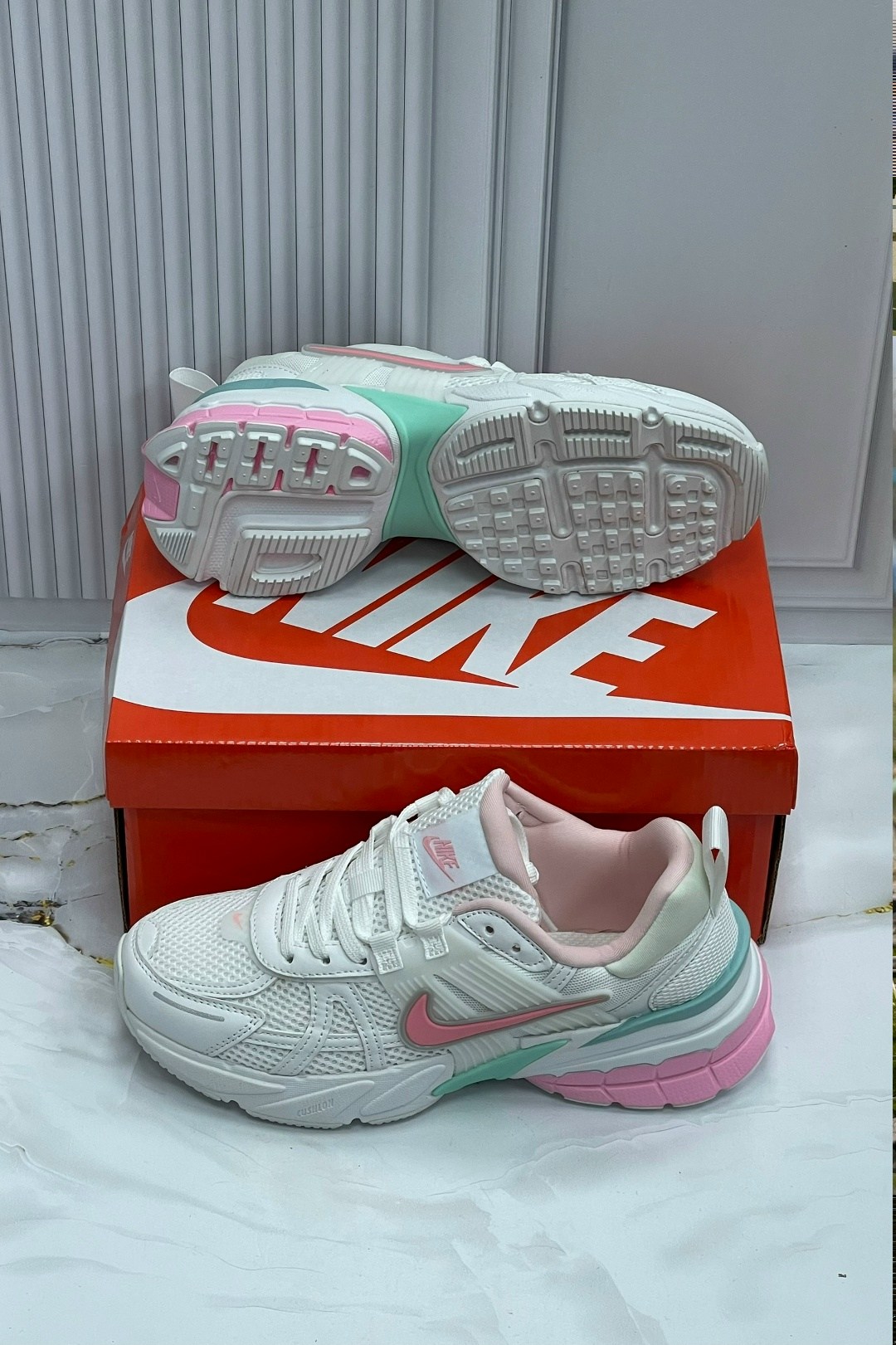 женские кроссовки nike,кроссовки nike,кроссовки,кроссовки nike v 2 k run,женские кроссовки