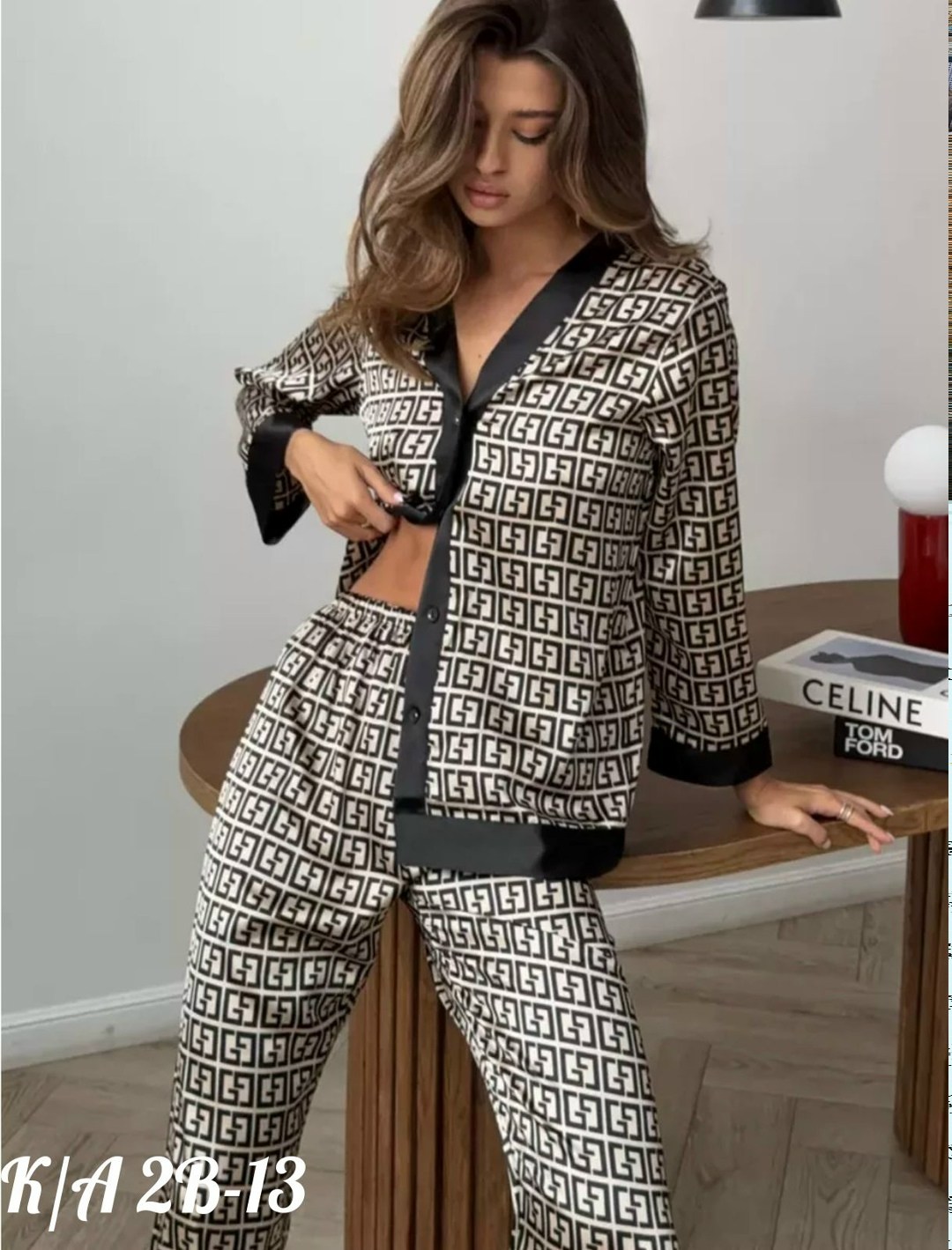 пижама женская,пижама шелкова со штанами,пижама шелковая со штанами и рубашкой,пижама домашний костюм,пижама шелковая фенди